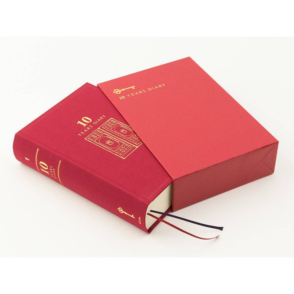 Midori 10 Years Diary | Red