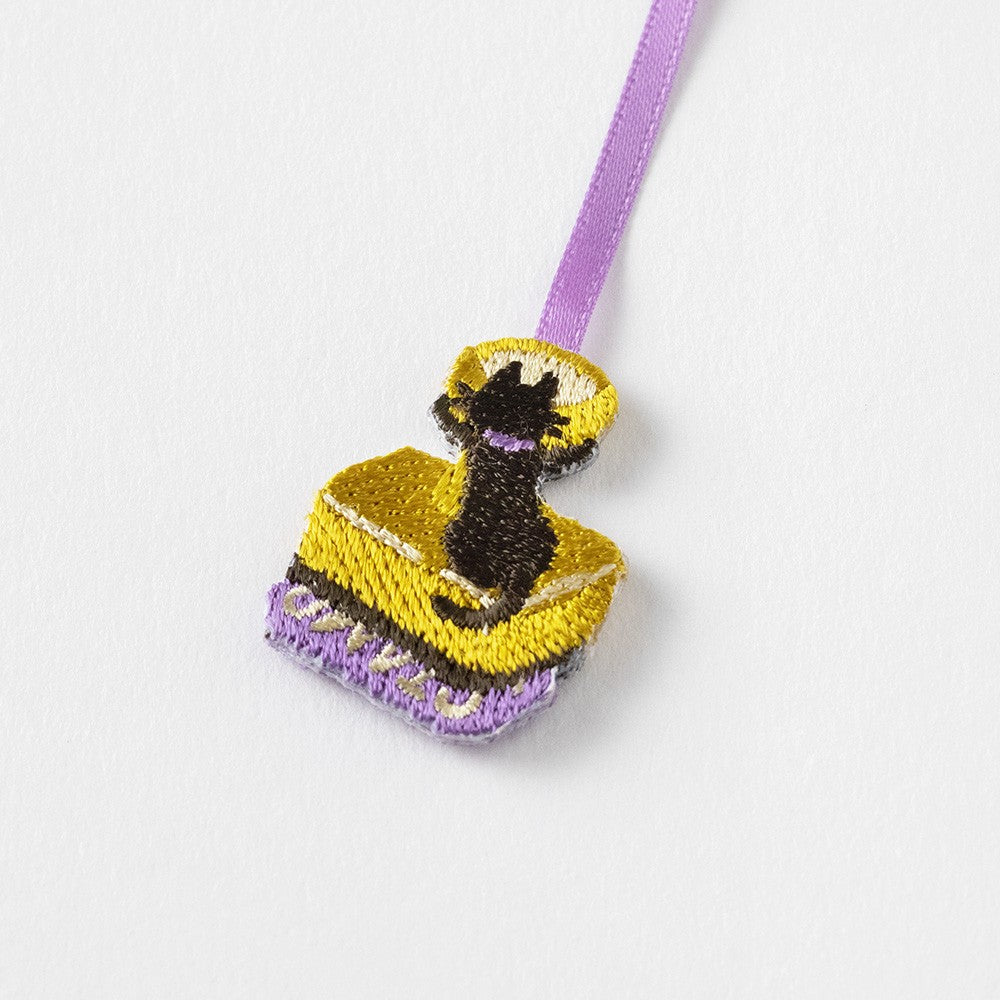 Embroidered Bookmark Clip Midori Cat