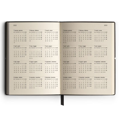 CIAK Faces 12x17 Pink Calendar