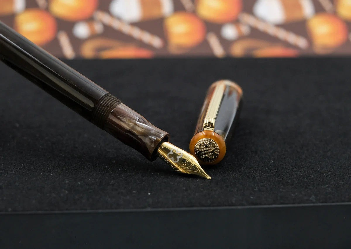 Esterbrook JR Pocket Fountain Pen Pumpkin Latte Gold Trim