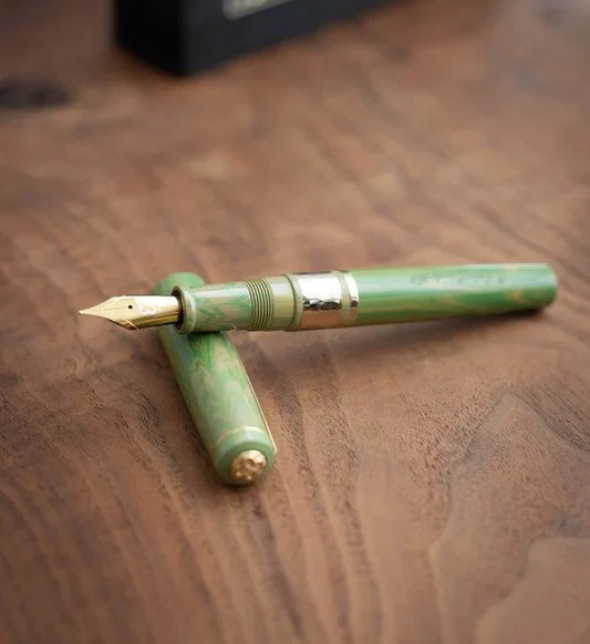 Esterbrook Model J Fountain Pen | Lotus Green Ebonite
