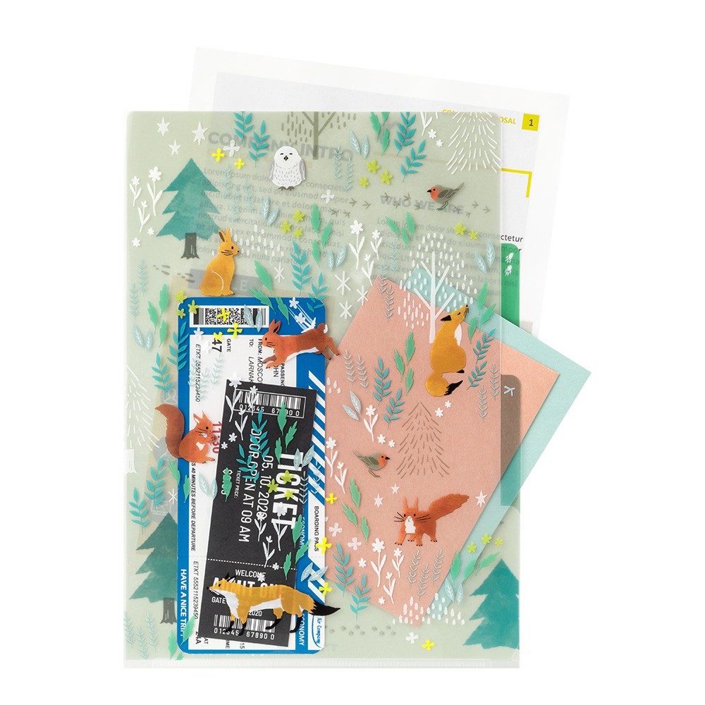 Midori Three Pocket Folder A4 | Nordic Animals