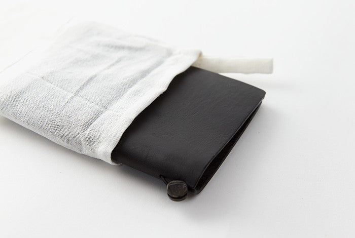 Traveler's Notebook (Passport size) Black