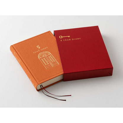 Pamiętnik Midori 5-Year Diary Gate Mini Czerwony