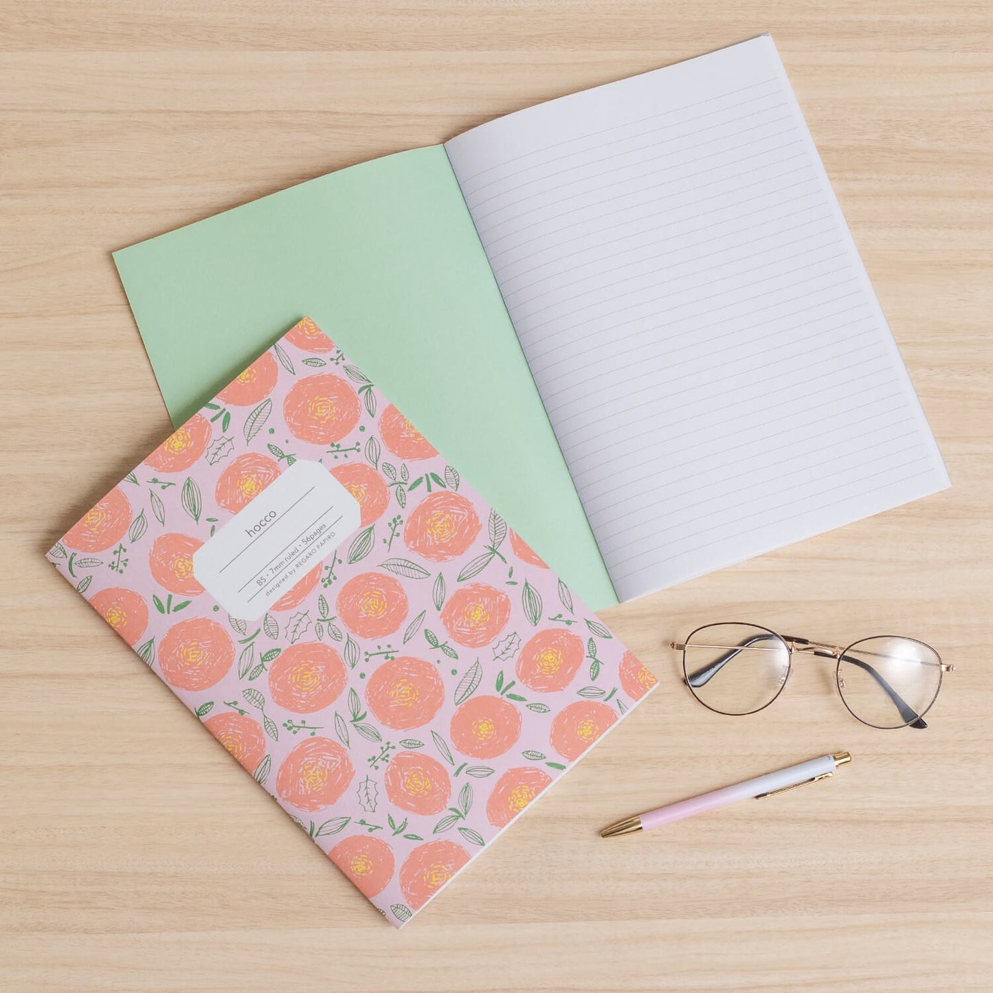 Apica hocco Semi-B5 Flowers Notebook