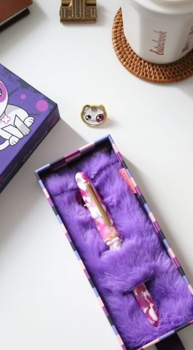 Esterbrook Estie Bestie Fountain Pen | Bubble Gum Pink