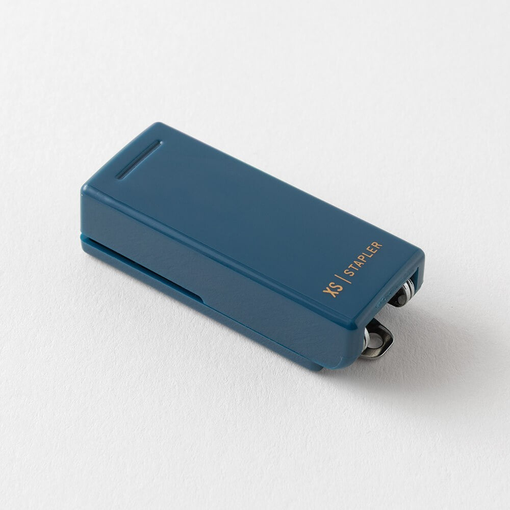 Midori XS blue stapler B