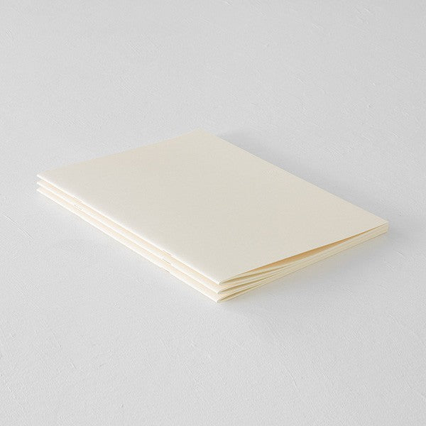 Notatnik MD Notebook Light A4 gładki